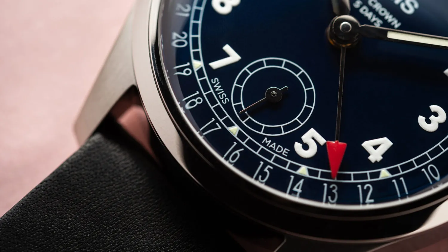 oris_big_crown_pointer_da_4.webp New Big Crown Pointer Date 01 403 7776 4065-07 5 19 11 Swiss Made Horloges