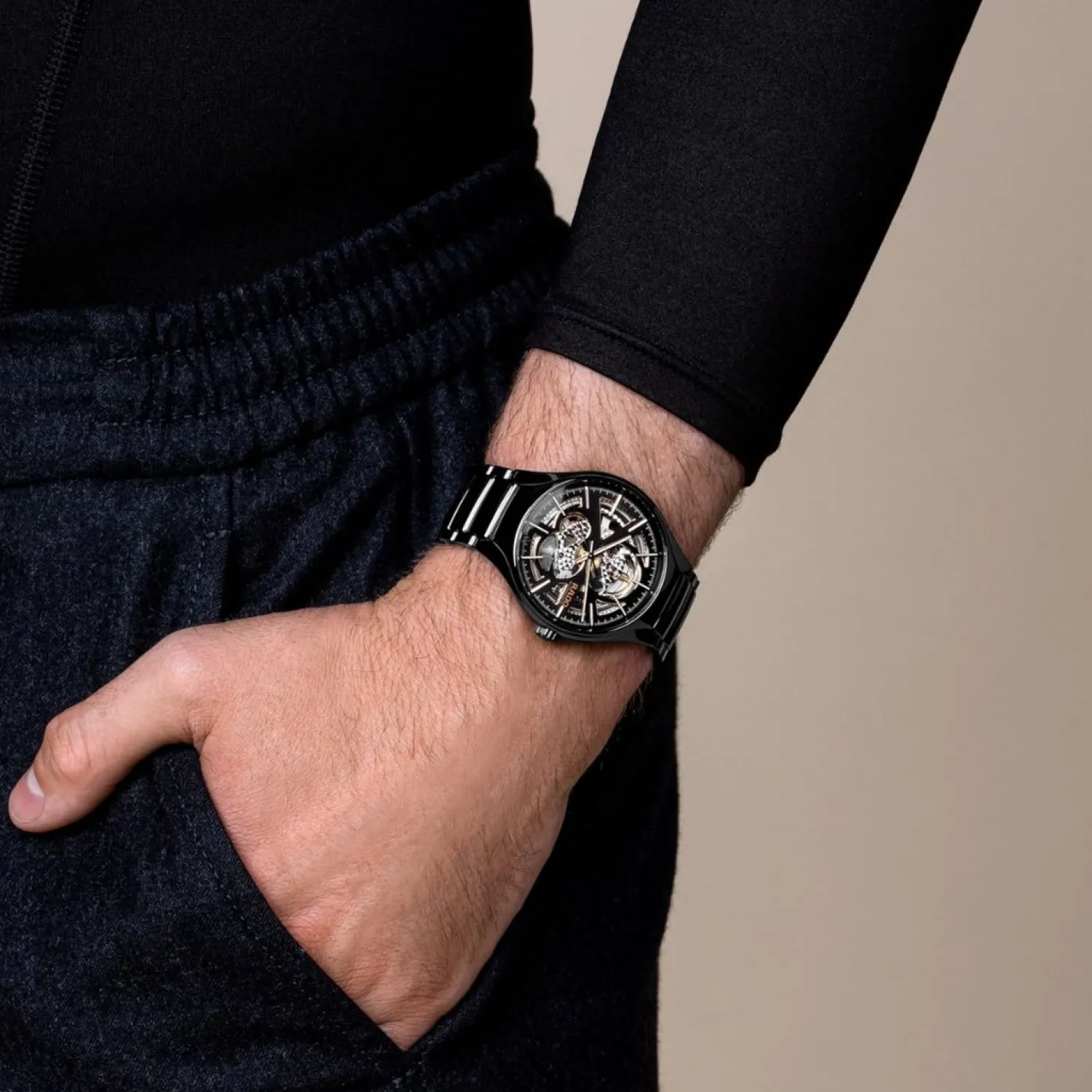 rado_true_round_automatic_2.webp Online True Round Automatic Open Heart R27100162 Heren Heren Horloges | Swiss Made Horloges